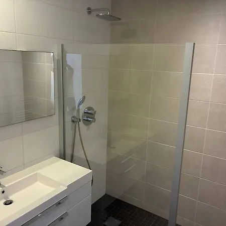 Villa D'exception Vue Lac, Clim - 8 Pers. - Fr-1-791-47 *